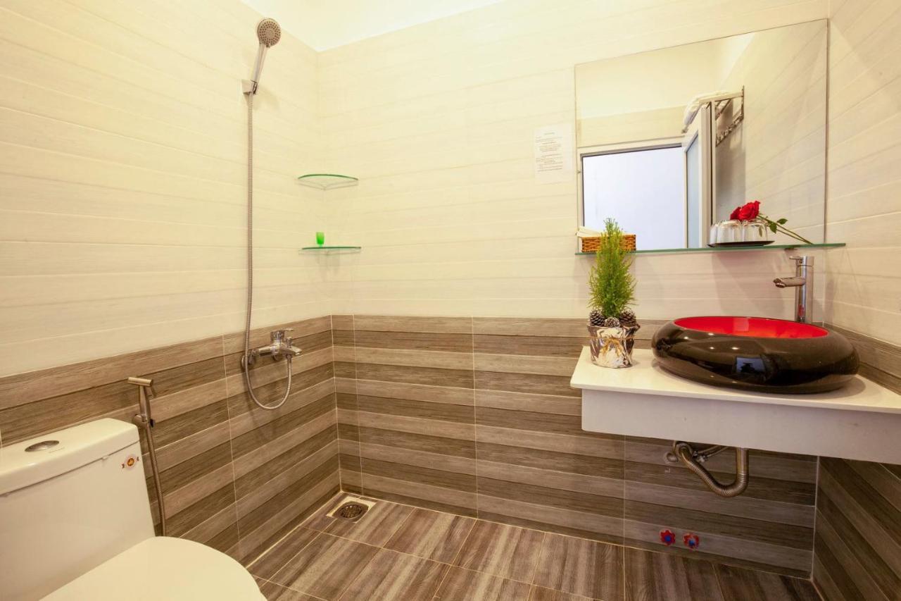 Hanz Hotel Pham Hong Thai Dalat Kültér fotó